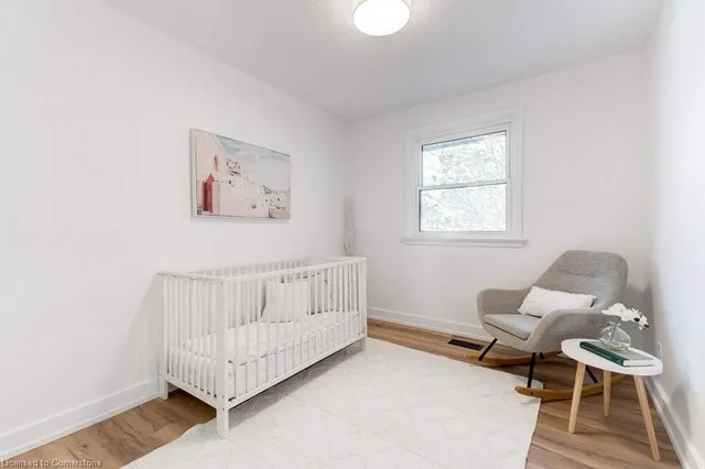 Additional property image - 5470 Randolph Cres