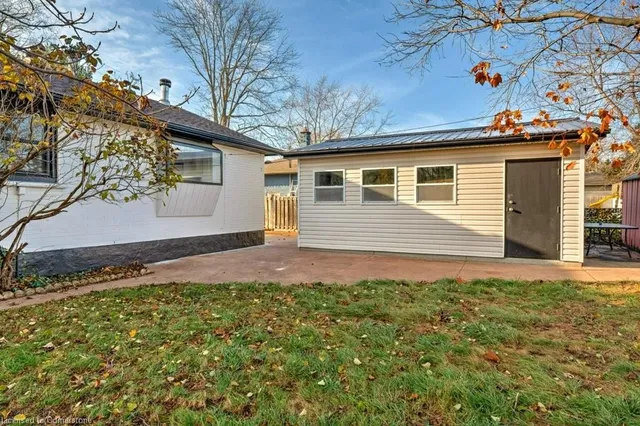 Additional property image - 5470 Randolph Cres