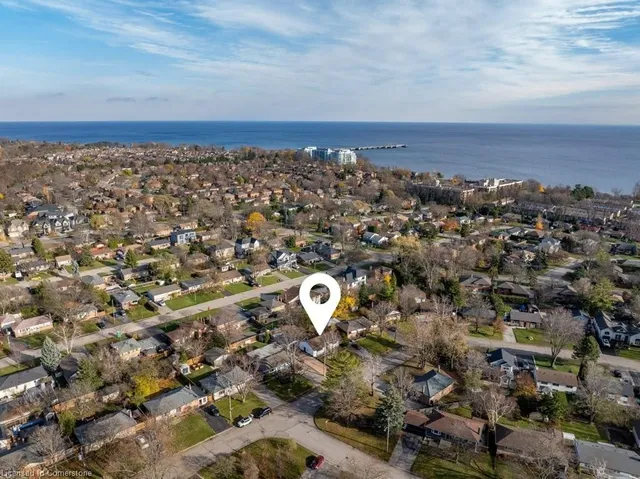 Additional property image - 5470 Randolph Cres