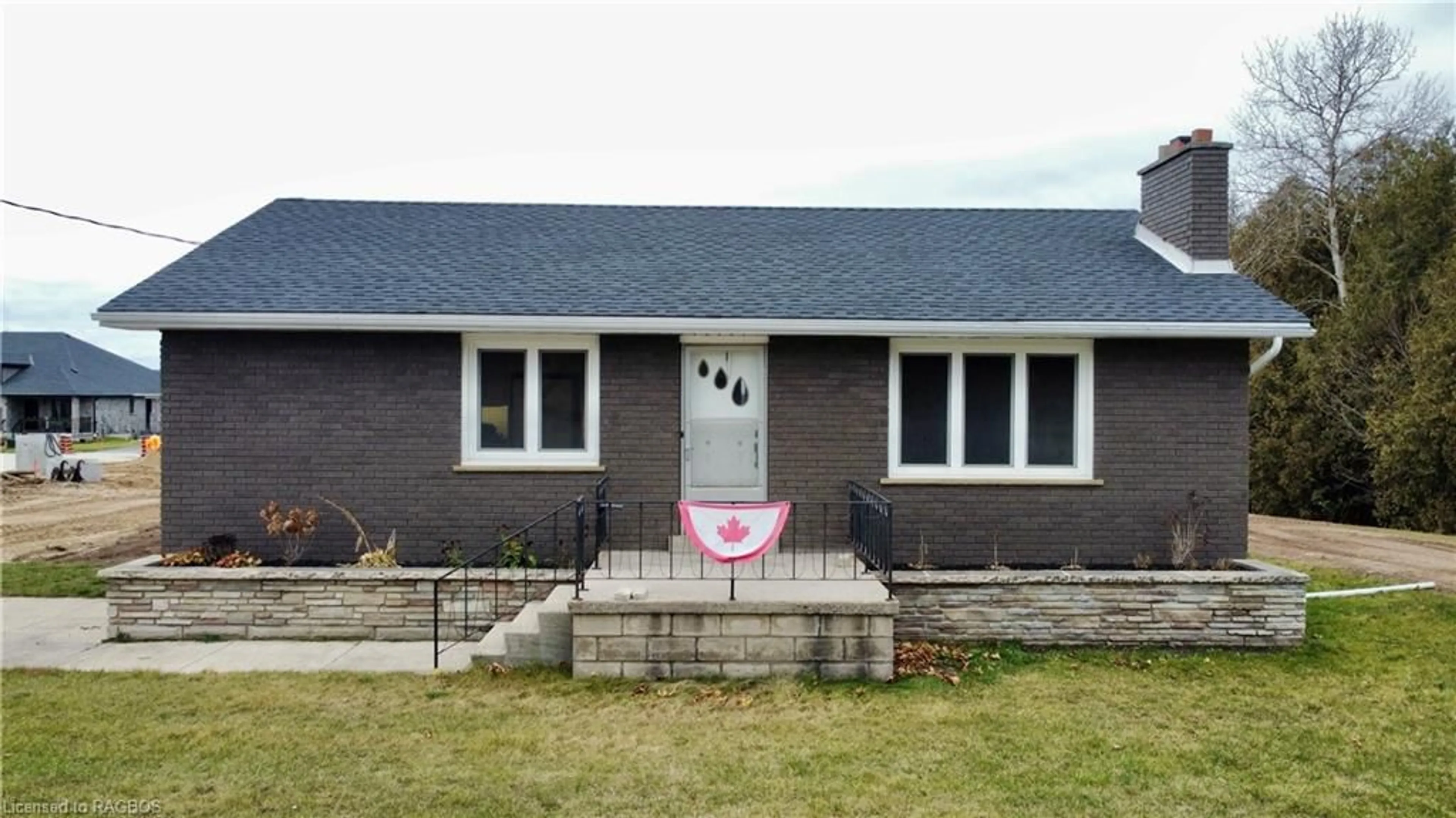 Home with vinyl exterior material for 854 Grey Road 28, Hanover Ontario N4N 3B8
