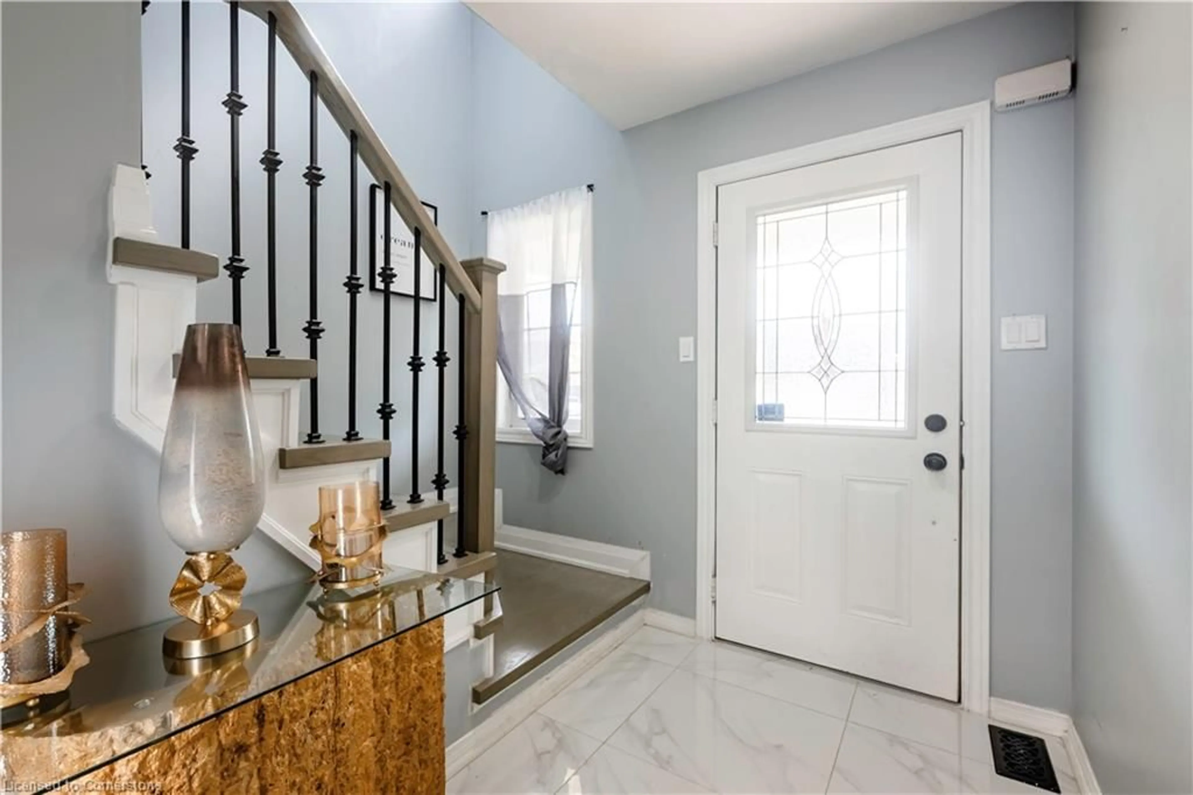 Indoor entryway, wood floors for 105 Joshua Rd, Orangeville Ontario L9W 4W2