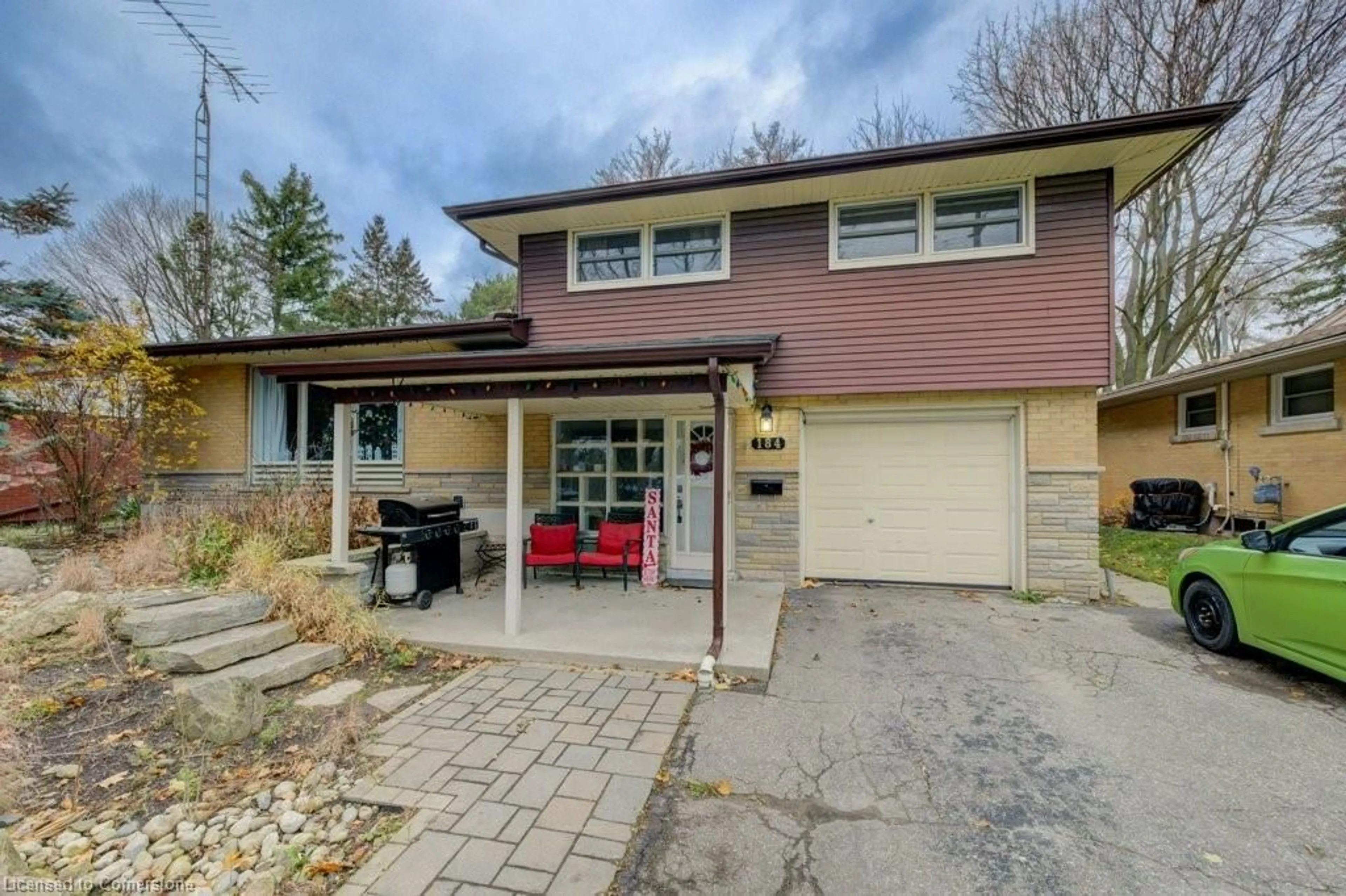 Frontside or backside of a home, cottage for 184 Gatewood Rd, Kitchener Ontario N2M 4E4