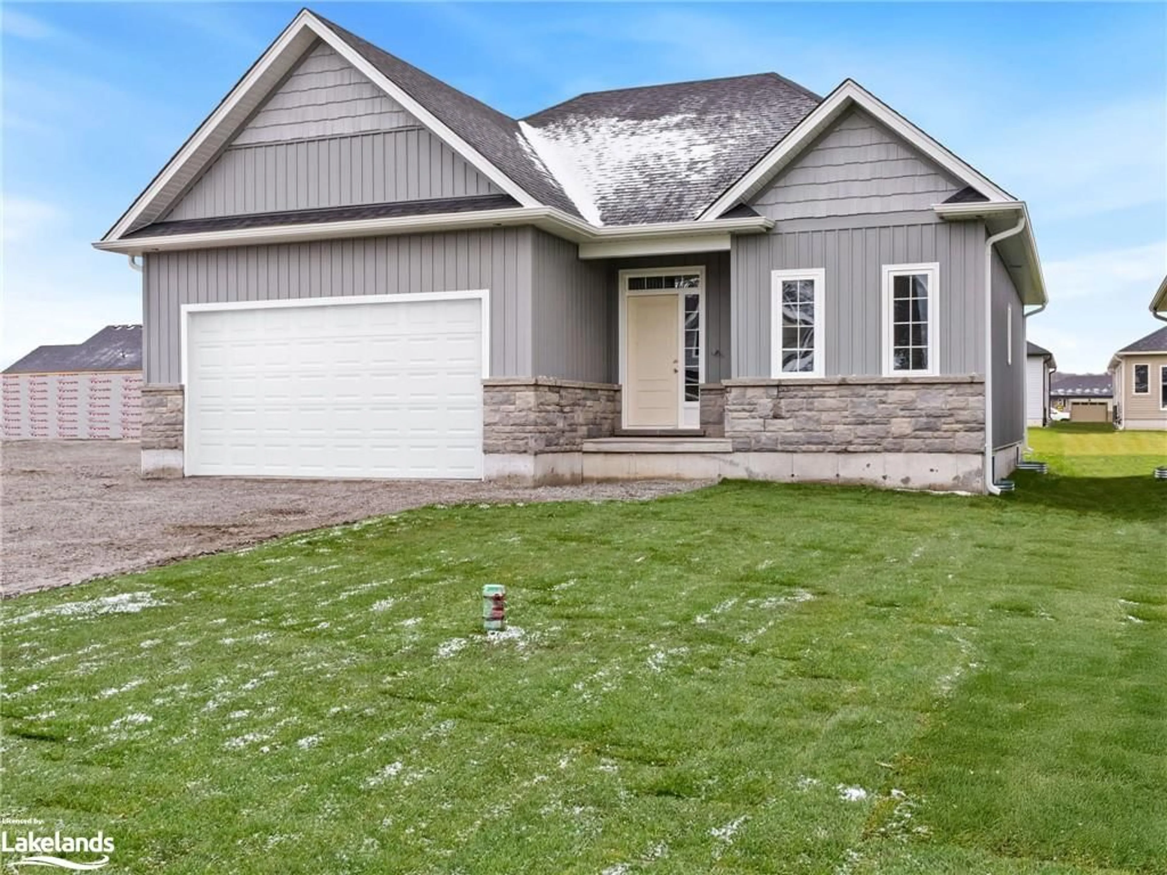 Frontside or backside of a home, cottage for 136 Brandon Ave, Coldwater Ontario L0K 1E0