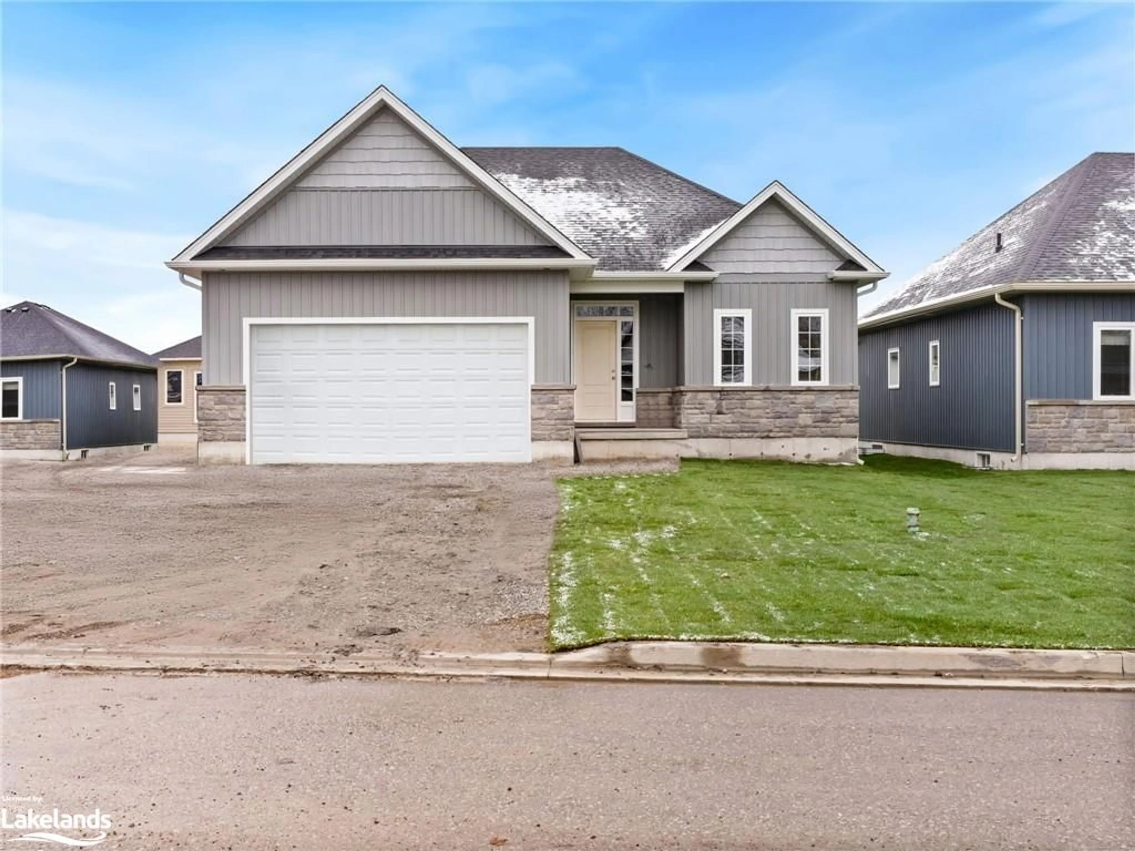 Frontside or backside of a home, the street view for 136 Brandon Ave, Coldwater Ontario L0K 1E0