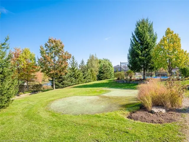 Additional property image - 32 Abbotsford Trail
