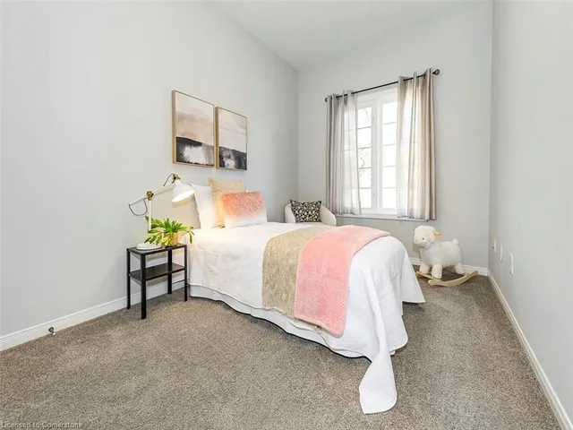 Additional property image - 32 Abbotsford Trail