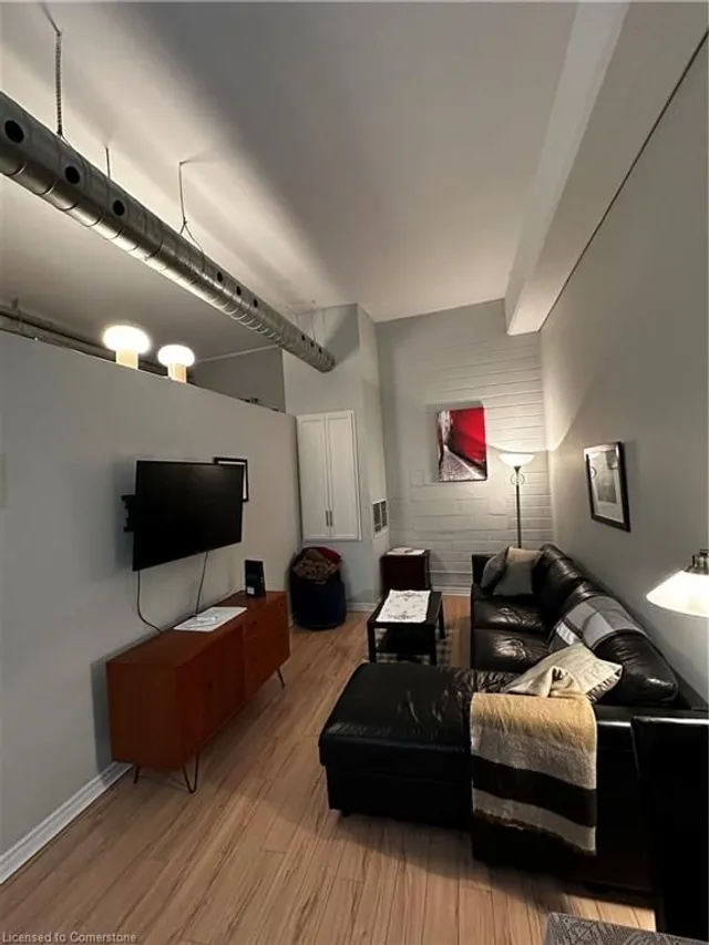 Additional property image - 80 King William St Unit 212