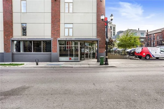 Additional property image - 80 King William St Unit 212