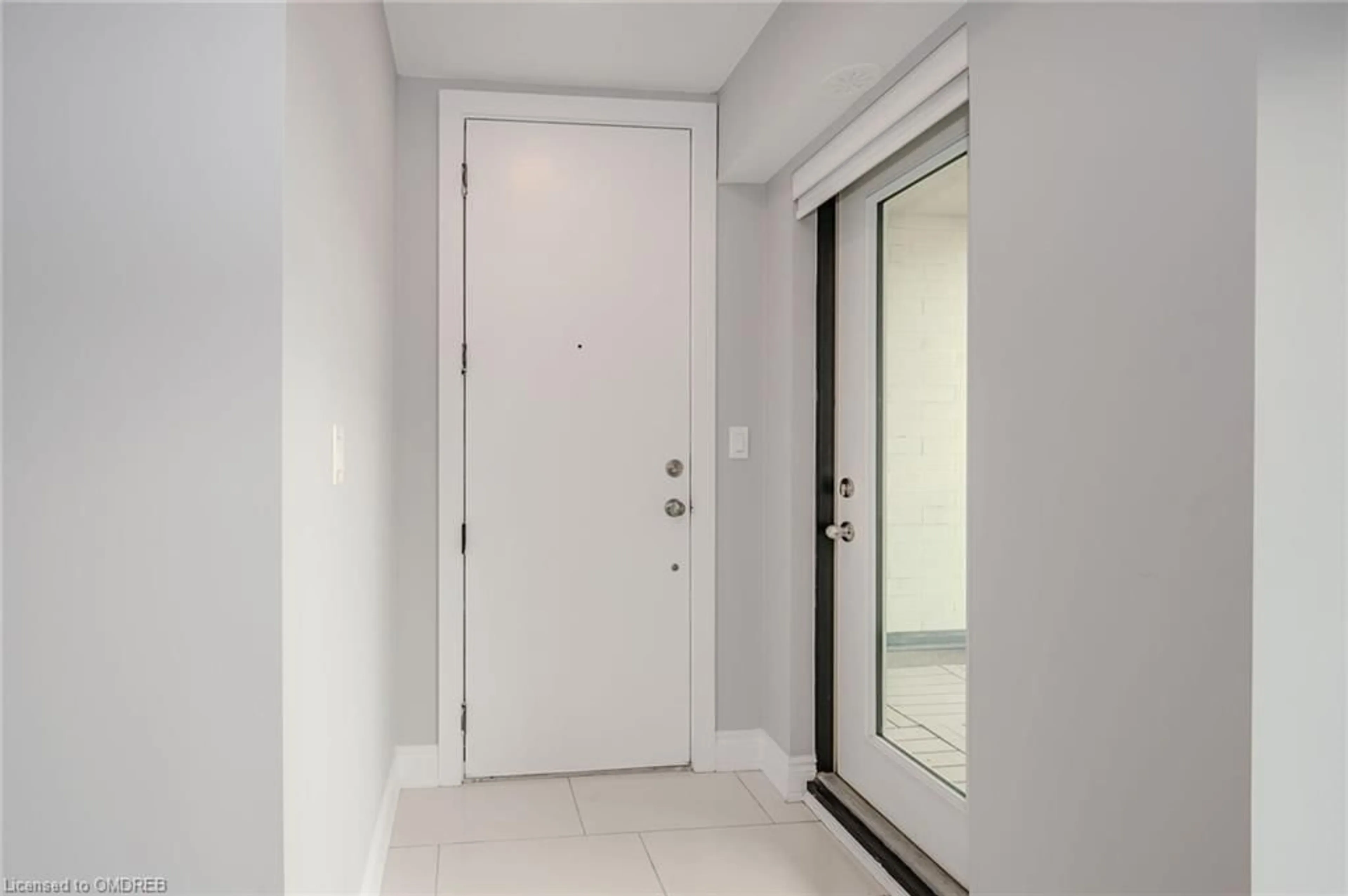 Indoor entryway, not visible floor for 138 Widdicombe Hill Blvd #718, Etobicoke Ontario M9R 0A9