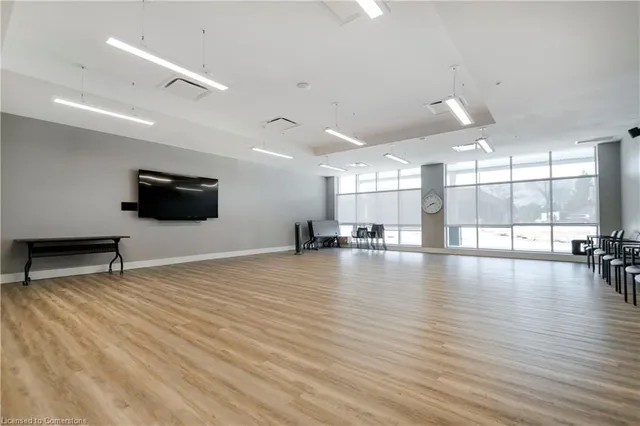Additional property image - 26 Szollosy Cir