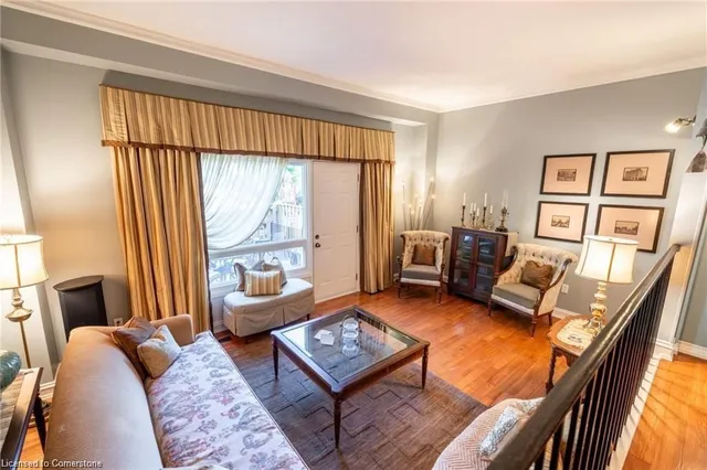 Additional property image - 89 Larraine Ave
