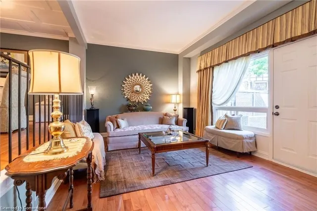 Additional property image - 89 Larraine Ave