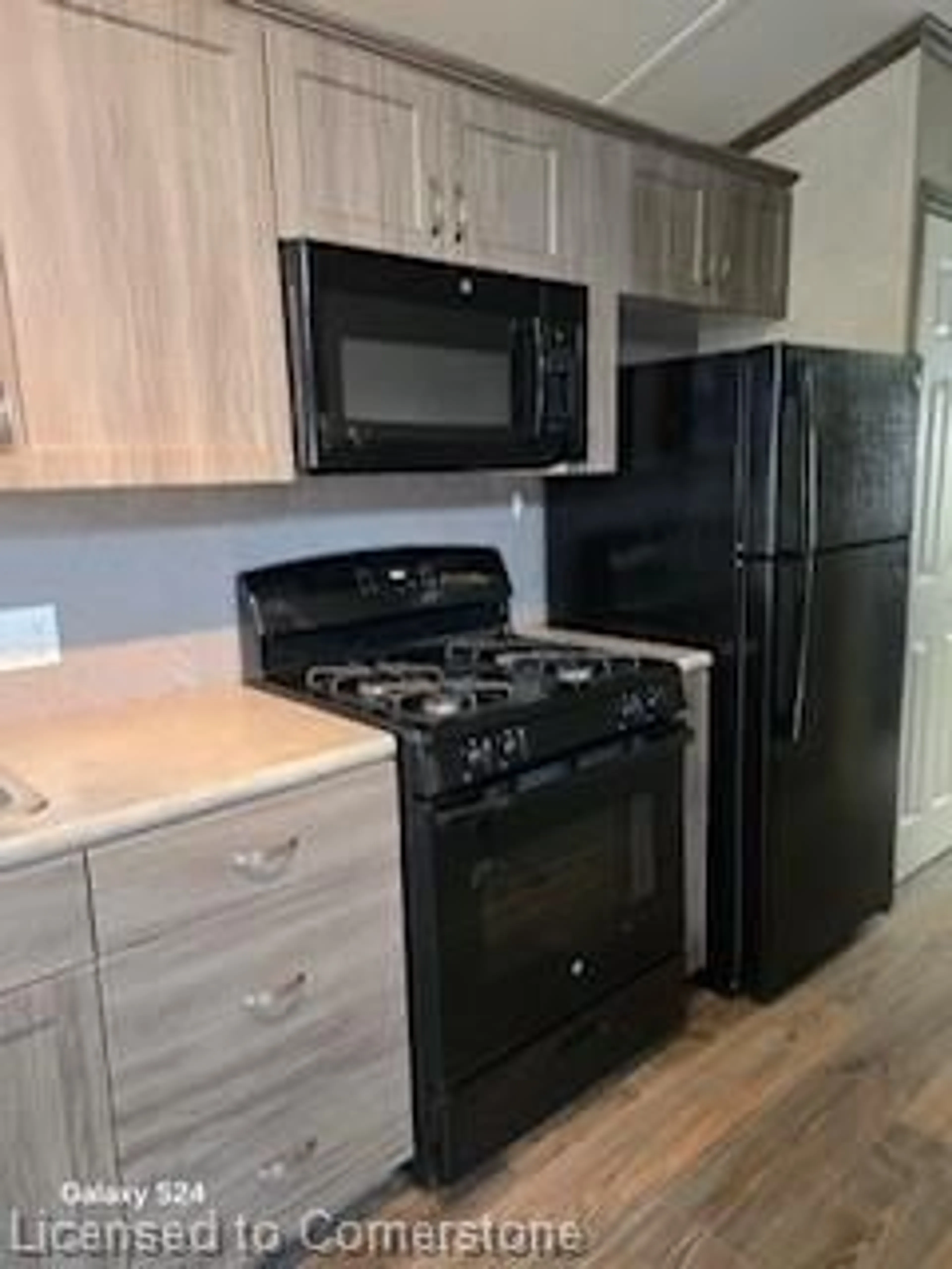 Standard kitchen, wood floors for 2490 Governors Rd #12 Pondview, Ancaster Ontario L0R 1T0