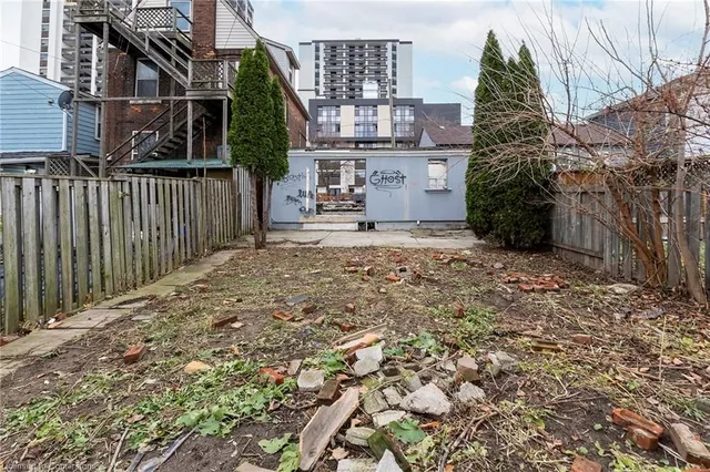 Additional property image - 186 John St