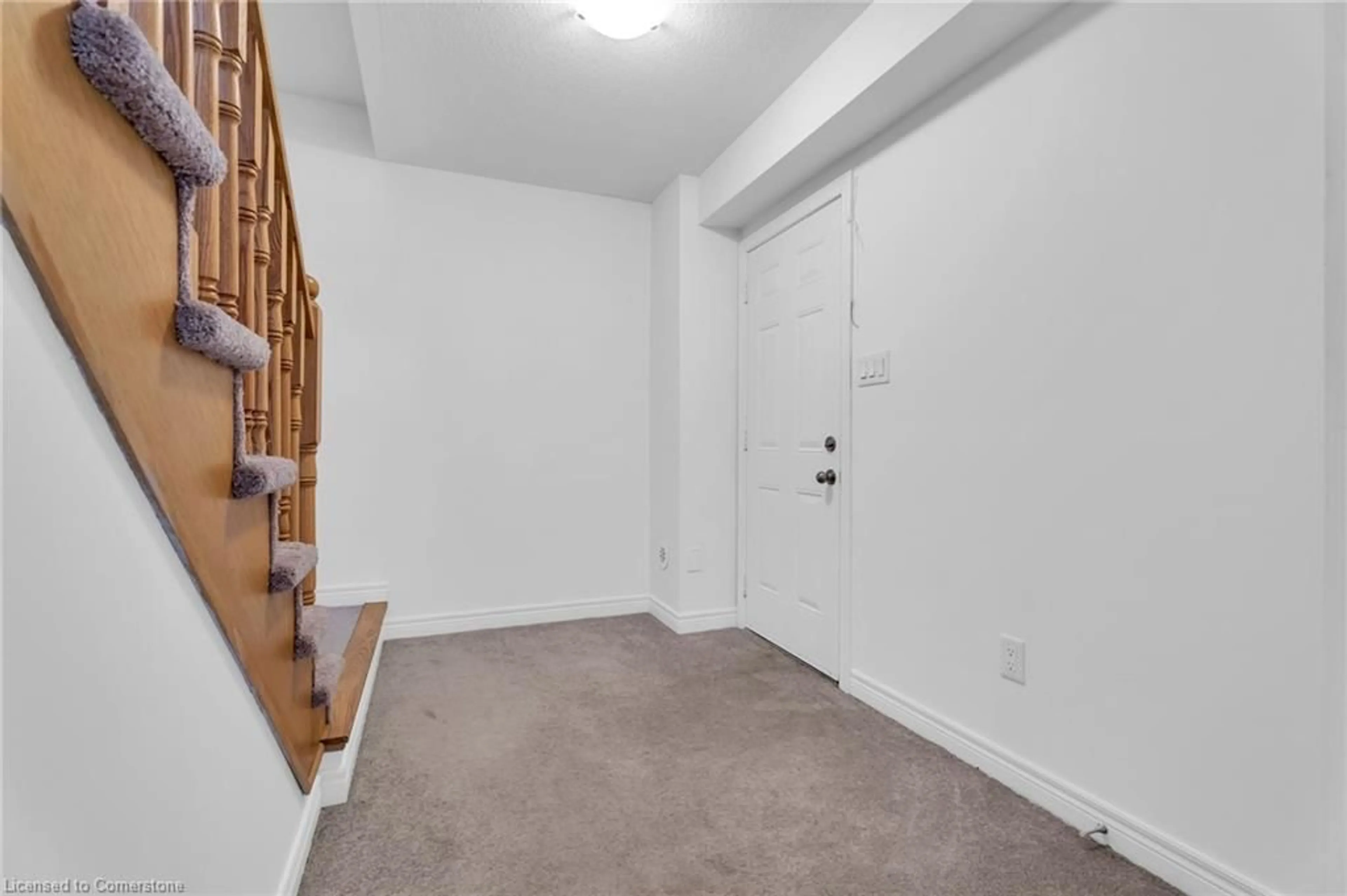 Indoor entryway, not visible floor for 420 Linden St #28, Cambridge Ontario N3H 0C6