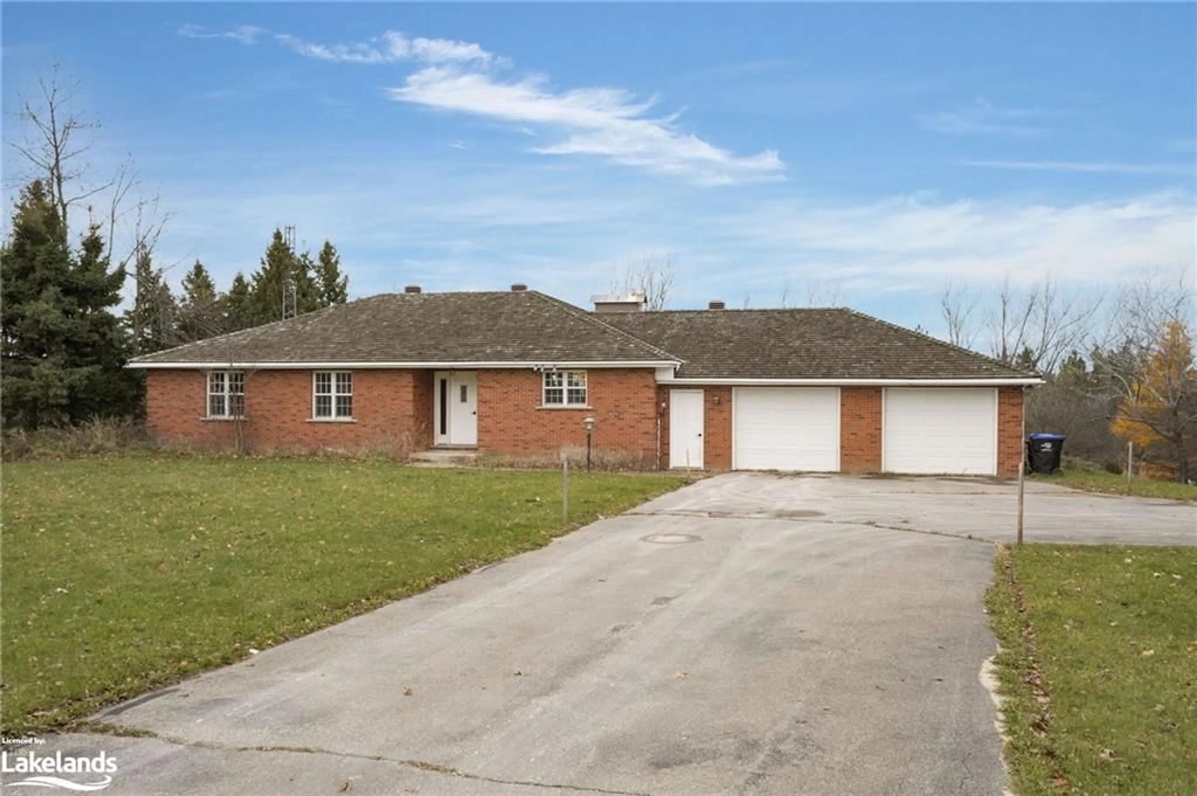 Frontside or backside of a home, the street view for 7598 6/7 Sideroad Nottawasaga, Creemore Ontario L0M 1G0