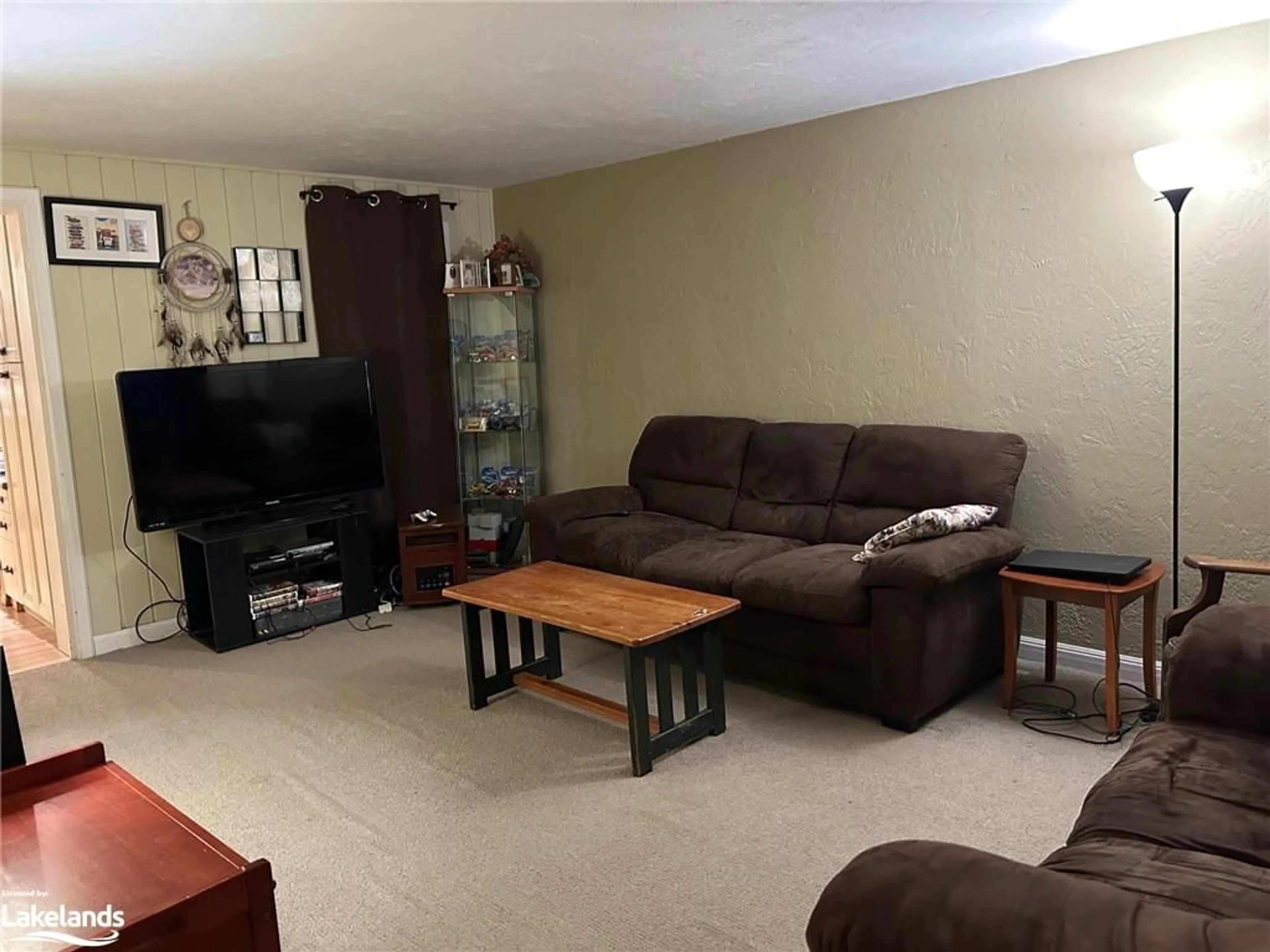 Living room, not visible floor for 177 Centre St, Burk's Falls Ontario P0A 1C0