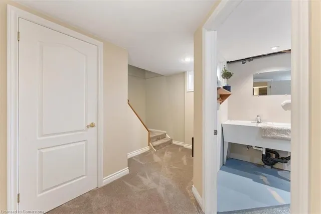 Additional property image - 243 Crestwood St