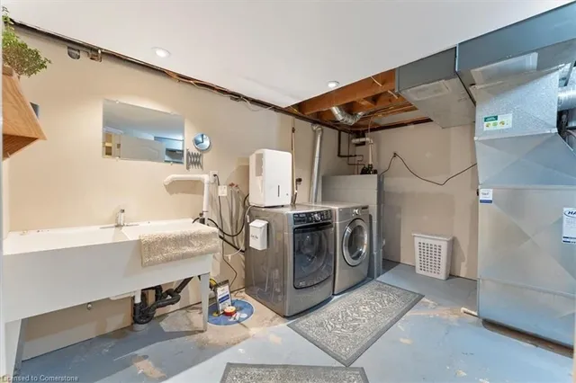 Additional property image - 243 Crestwood St