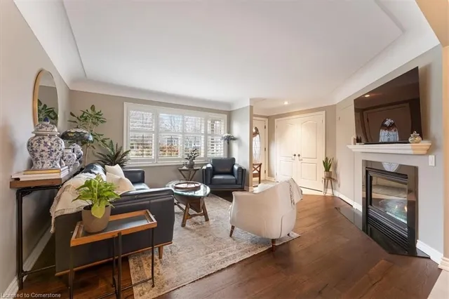 Additional property image - 243 Crestwood St