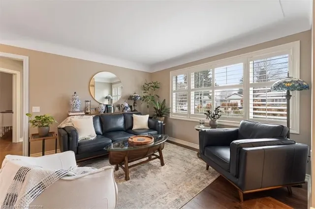 Additional property image - 243 Crestwood St