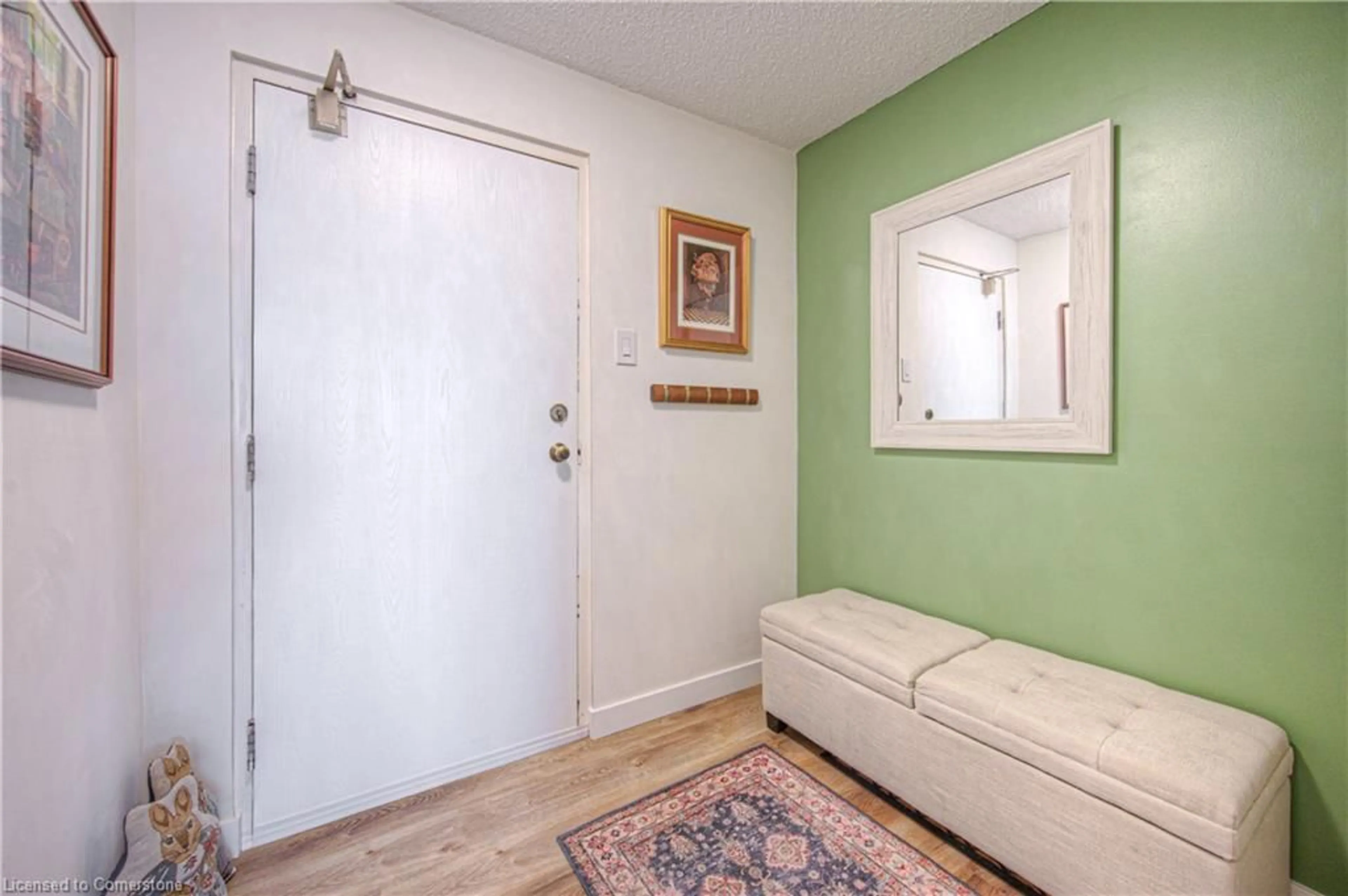 Indoor entryway for 55 Green Valley Drive Dr #1806, Kitchener Ontario N2P 1Z6