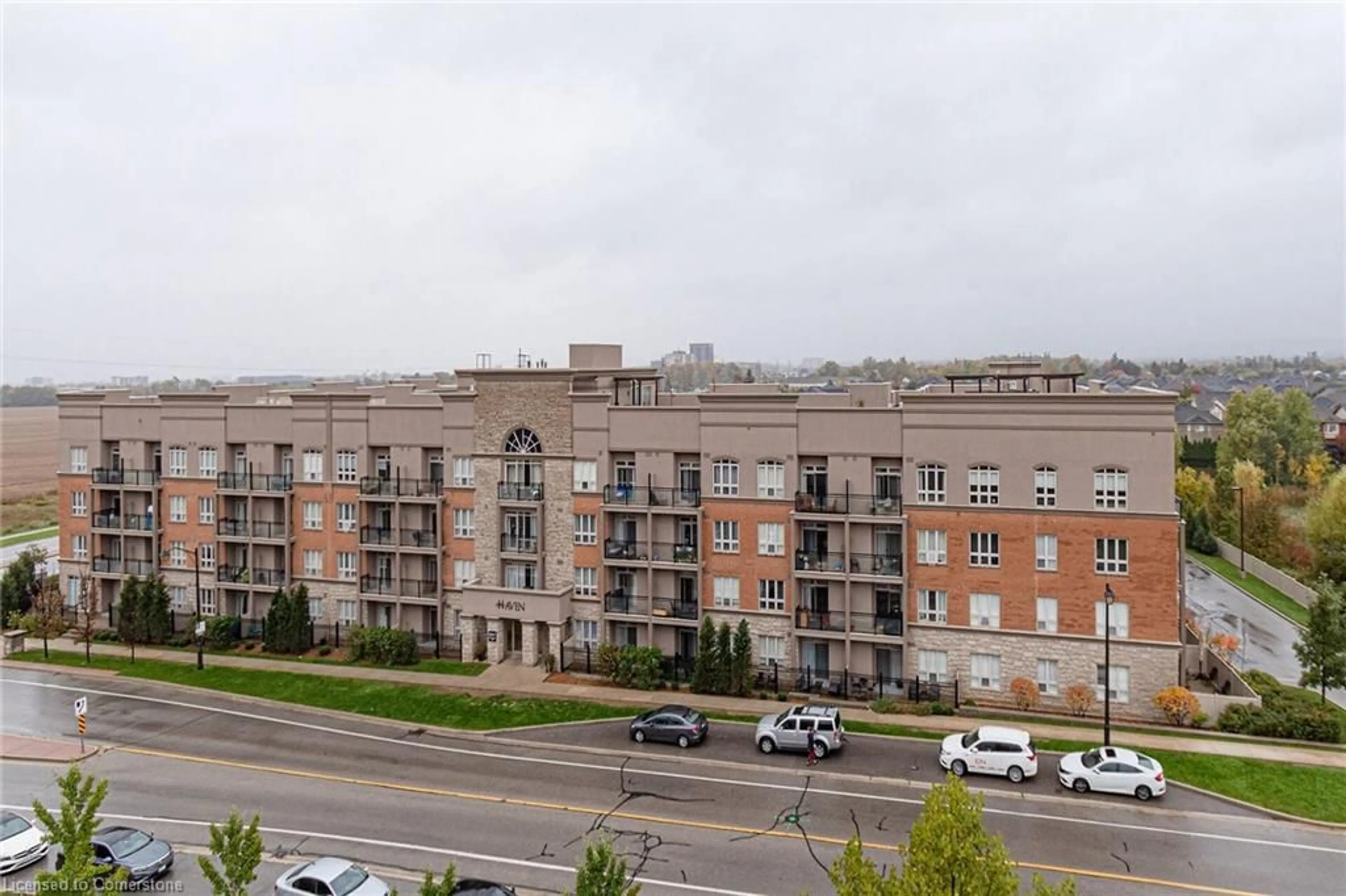 A pic from exterior of the house or condo, the front or back of building for 5317 Upper Middle Rd #127, Burlington Ontario L7L 0G8