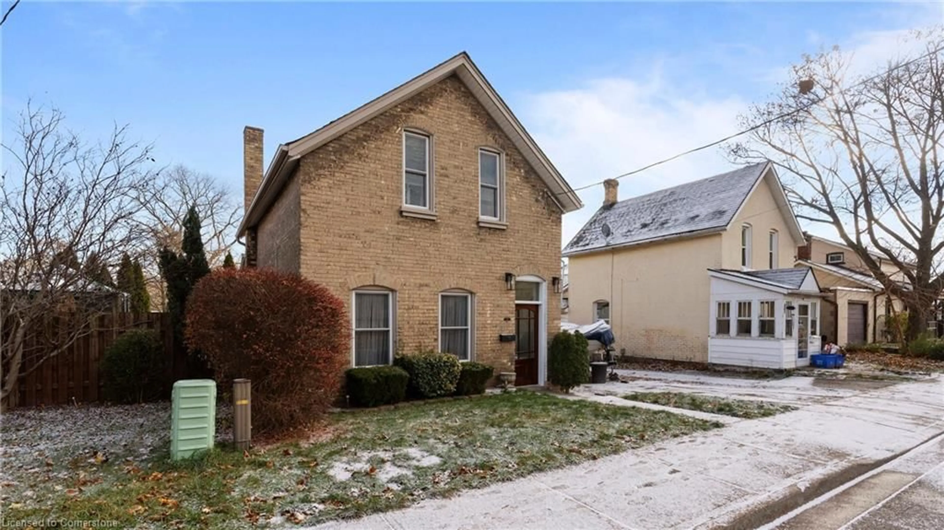 A pic from exterior of the house or condo, the front or back of building for 99 Brock St, Brantford Ontario N3S 5V4