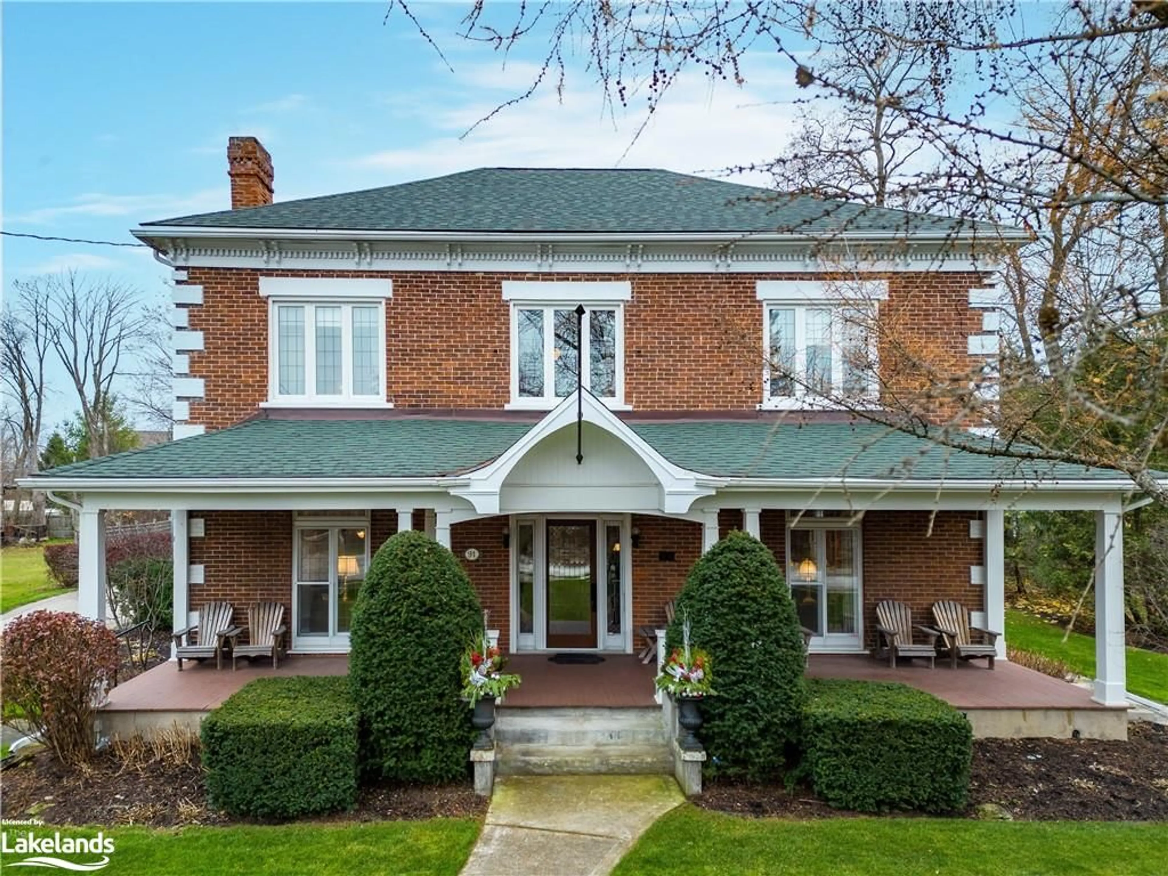 Home with brick exterior material for 91 Denmark St, Meaford Ontario N4L 1B9