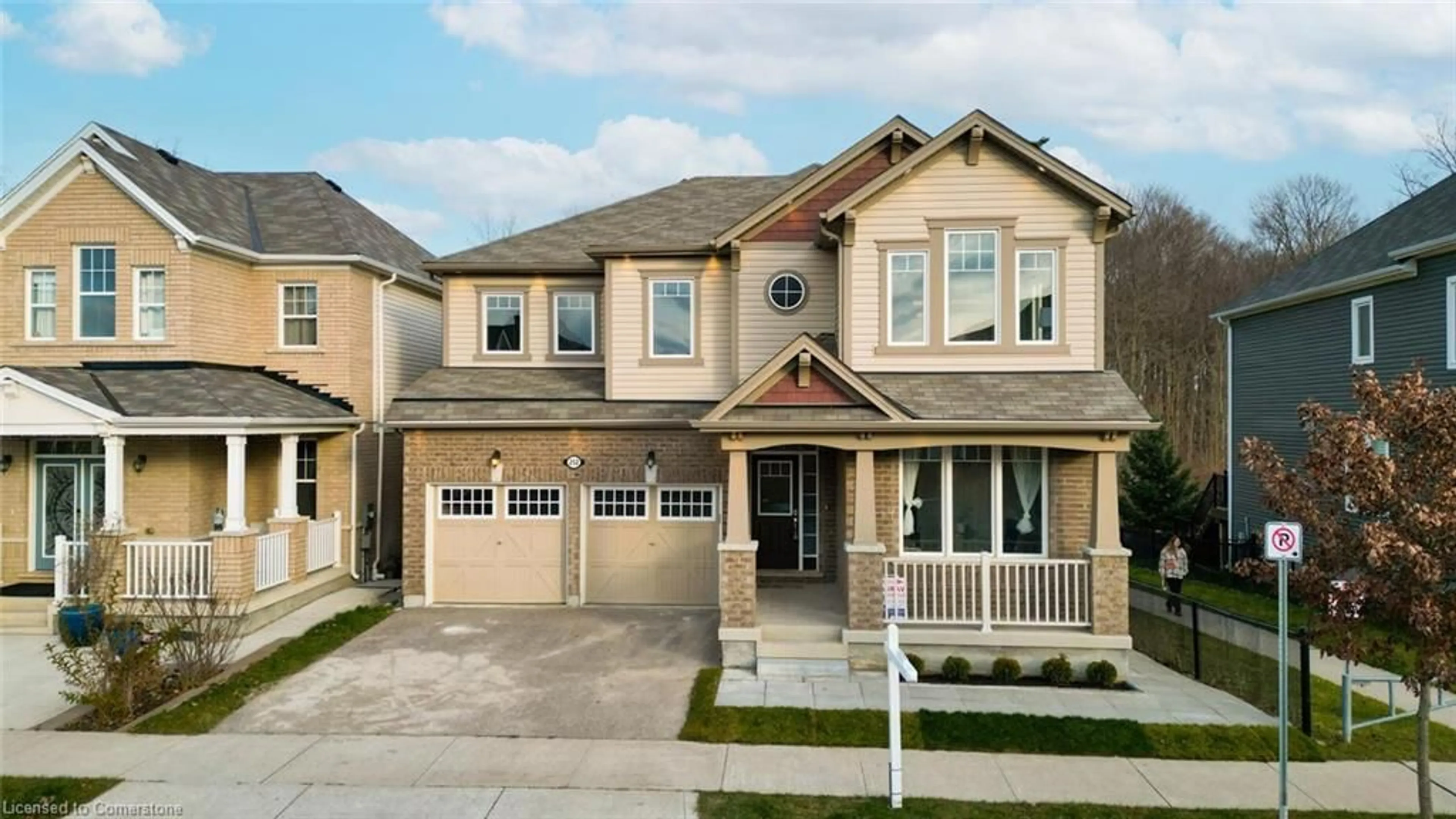 Frontside or backside of a home, the street view for 252 Shady Glen Cres, Kitchener Ontario N2R 0J9