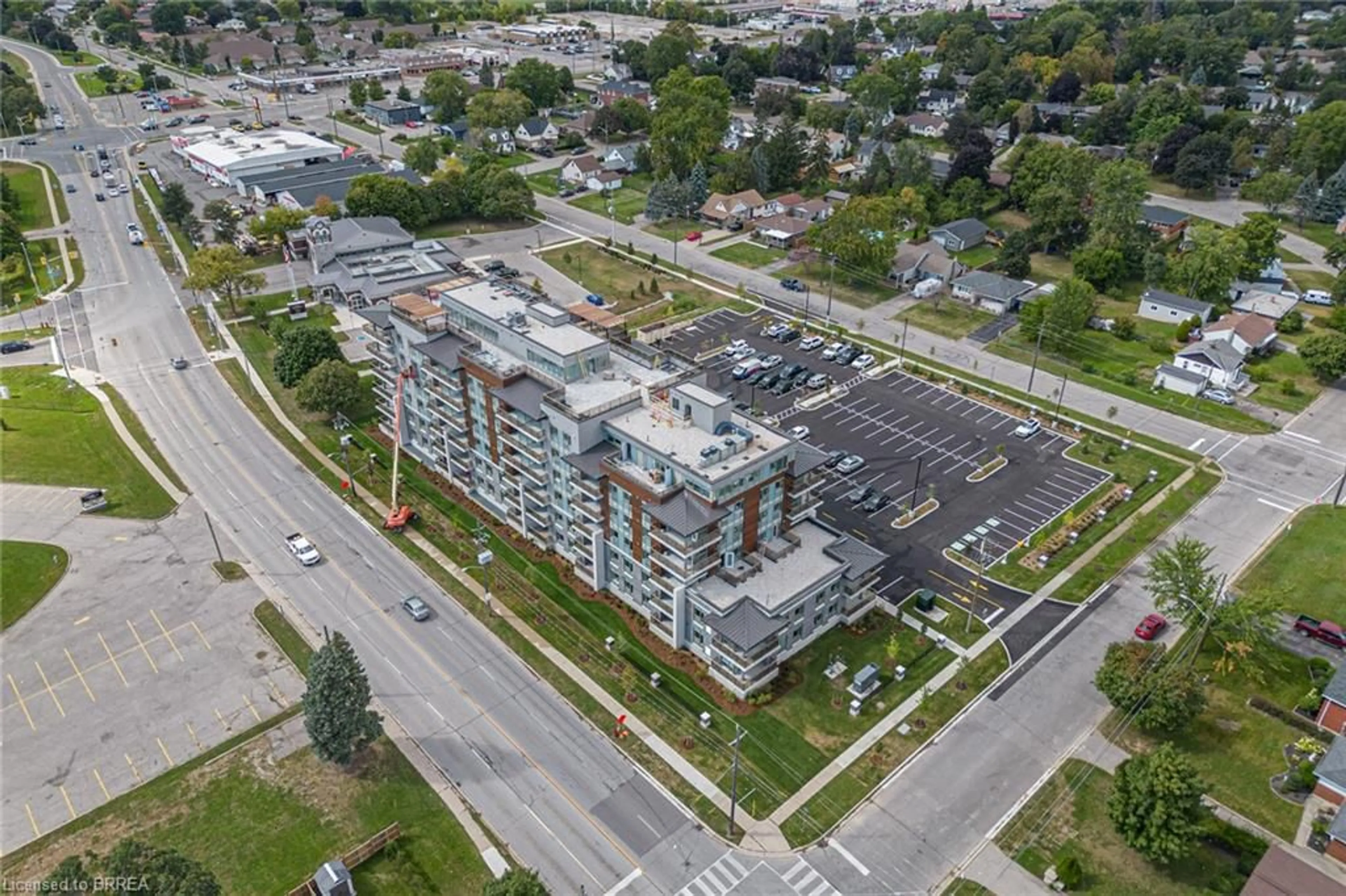 A pic from exterior of the house or condo, the front or back of building for 34 Norman St #409, Brantford Ontario N3R 2Y1