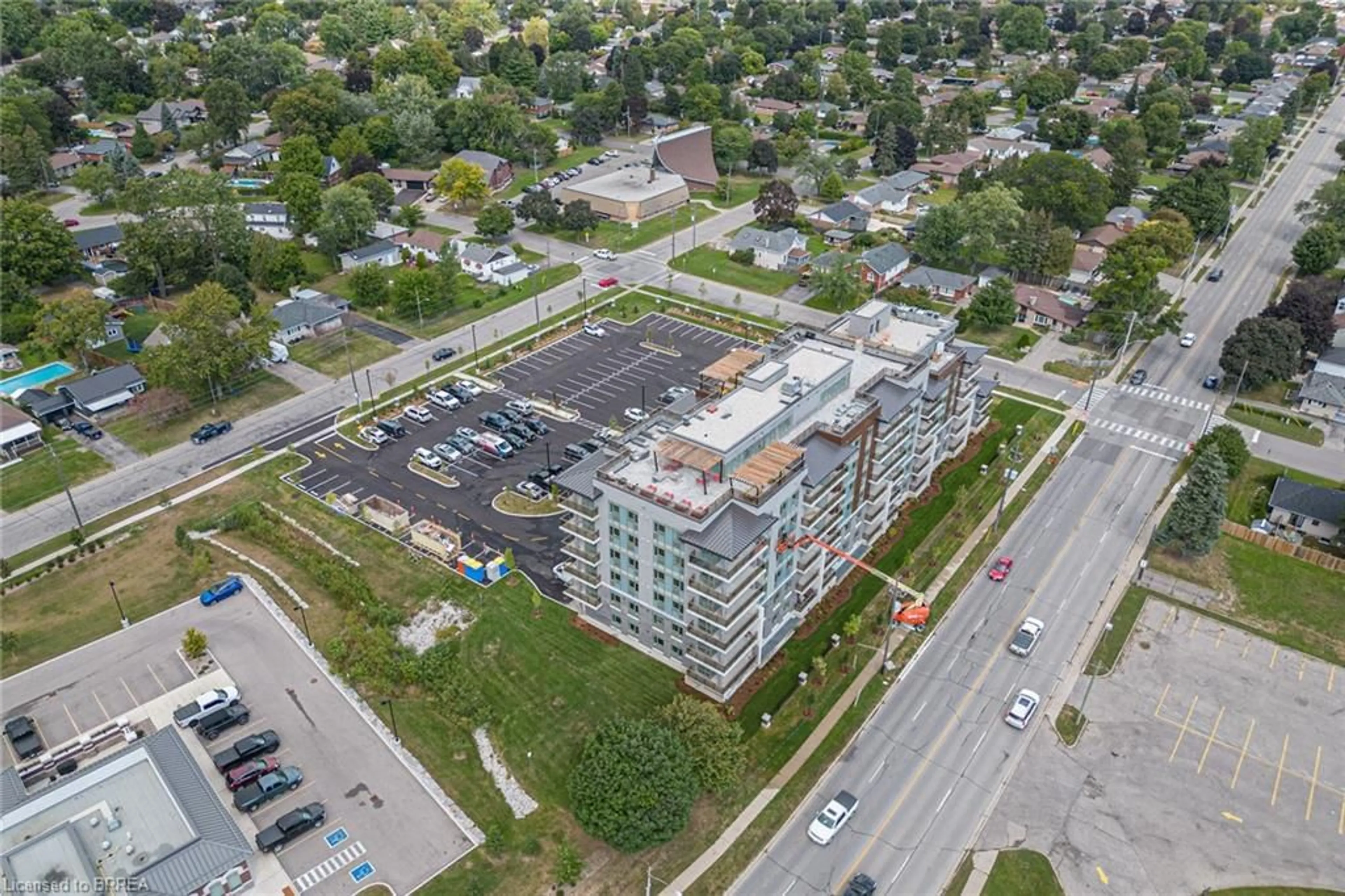 A pic from exterior of the house or condo, the front or back of building for 34 Norman St #409, Brantford Ontario N3R 2Y1