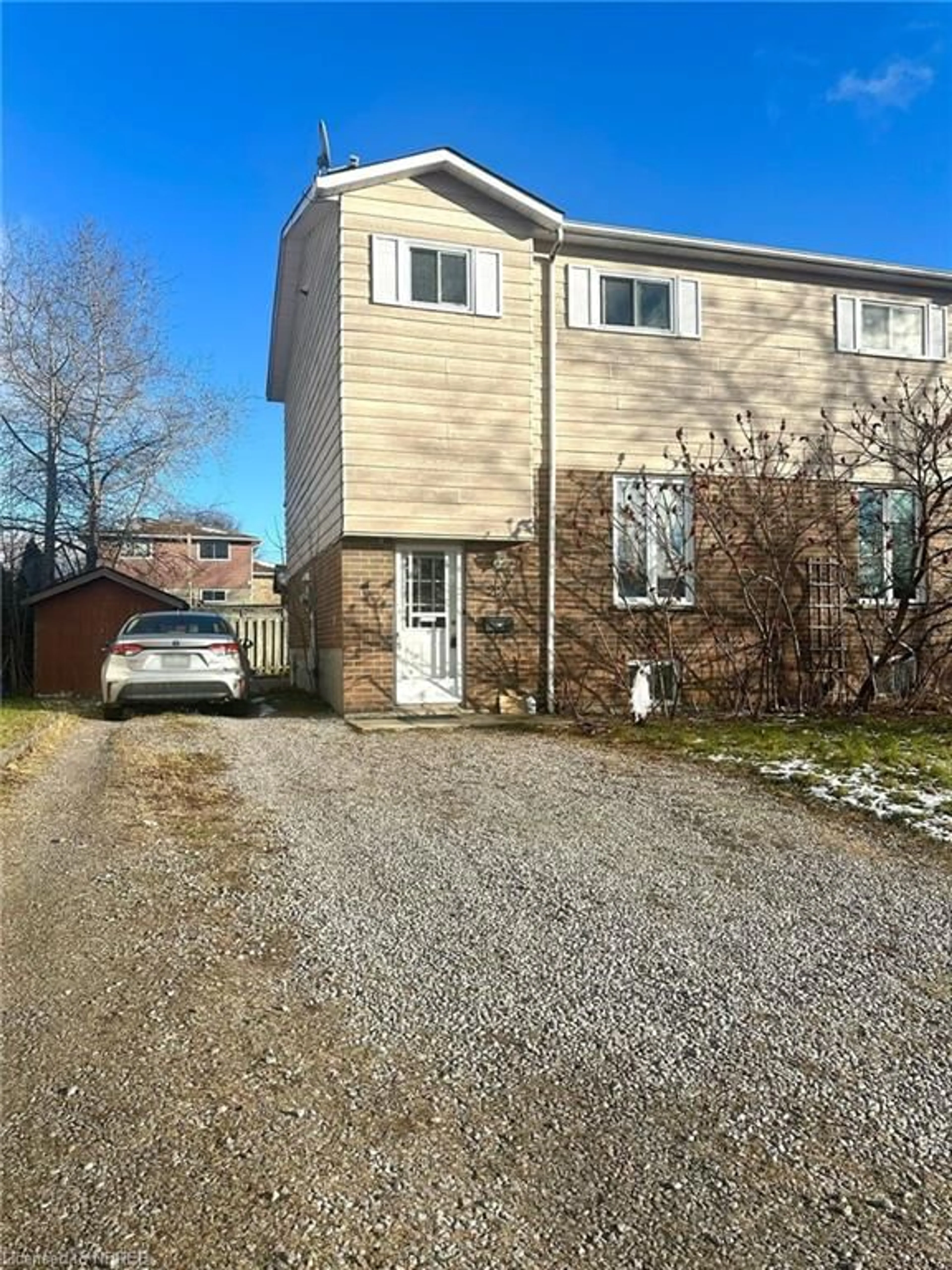 A pic from exterior of the house or condo, the street view for 22 Dover Crt, North Bay Ontario P1B 9G7
