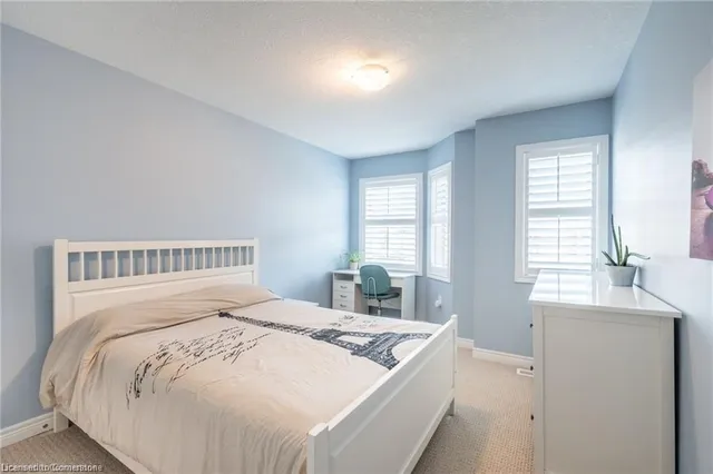 Additional property image - 135 Kinsman Dr
