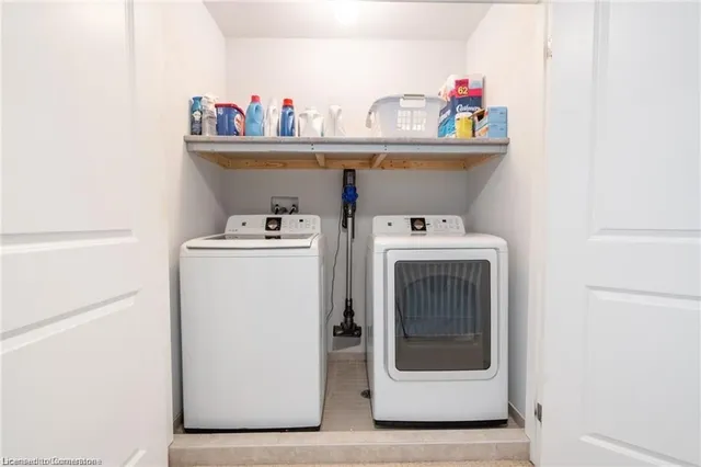 Additional property image - 135 Kinsman Dr