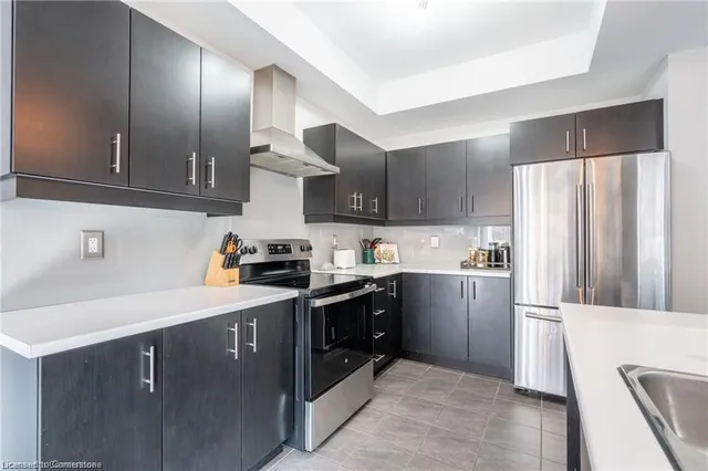 Additional property image - 135 Kinsman Dr