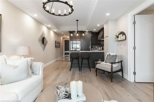 Additional property image - 2060 Lakeshore Rd Unit 606