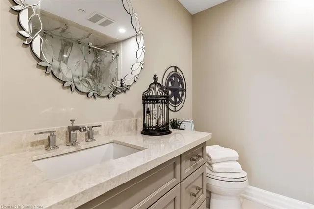 Additional property image - 2060 Lakeshore Rd Unit 606