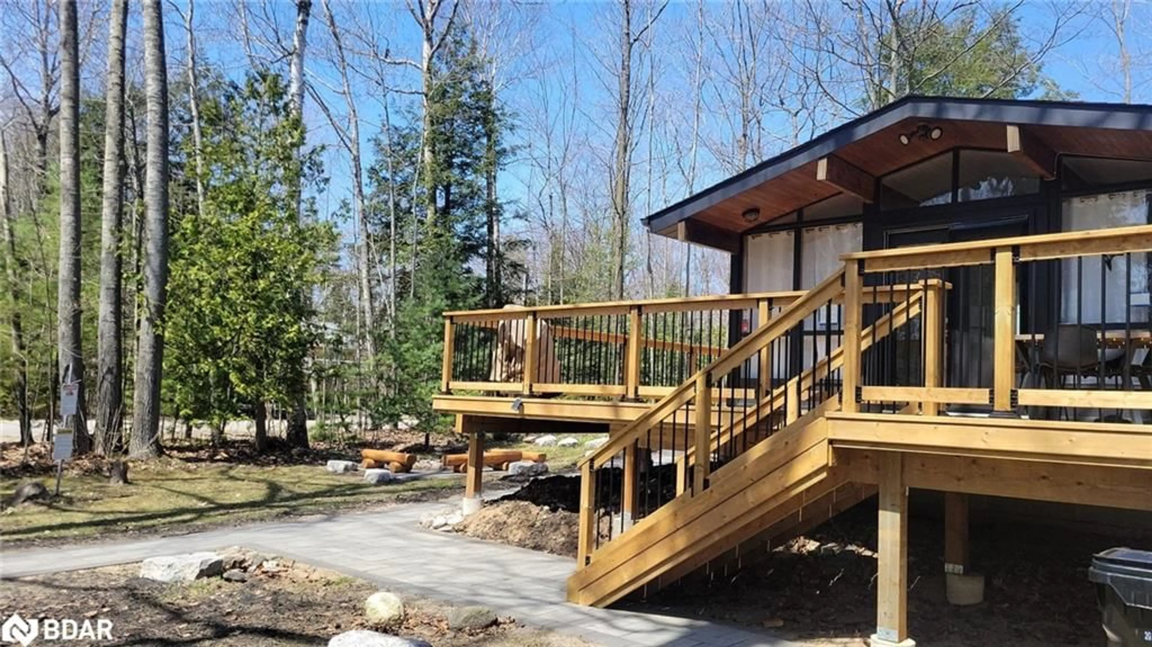 Patio, cottage for 150 Moreau Pky, Tiny Ontario L9M 0H3