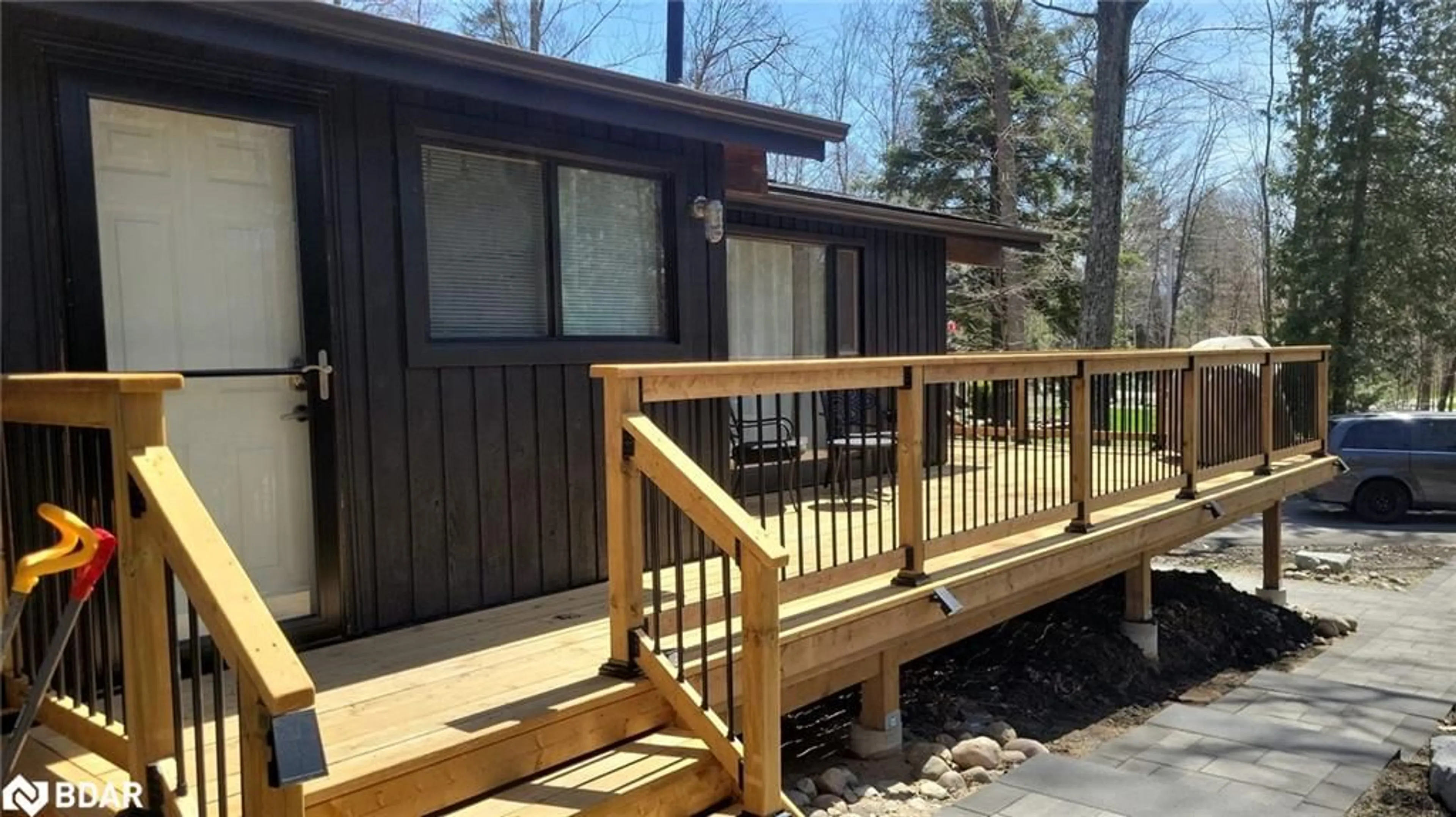 Patio, cottage for 150 Moreau Pky, Tiny Ontario L9M 0H3