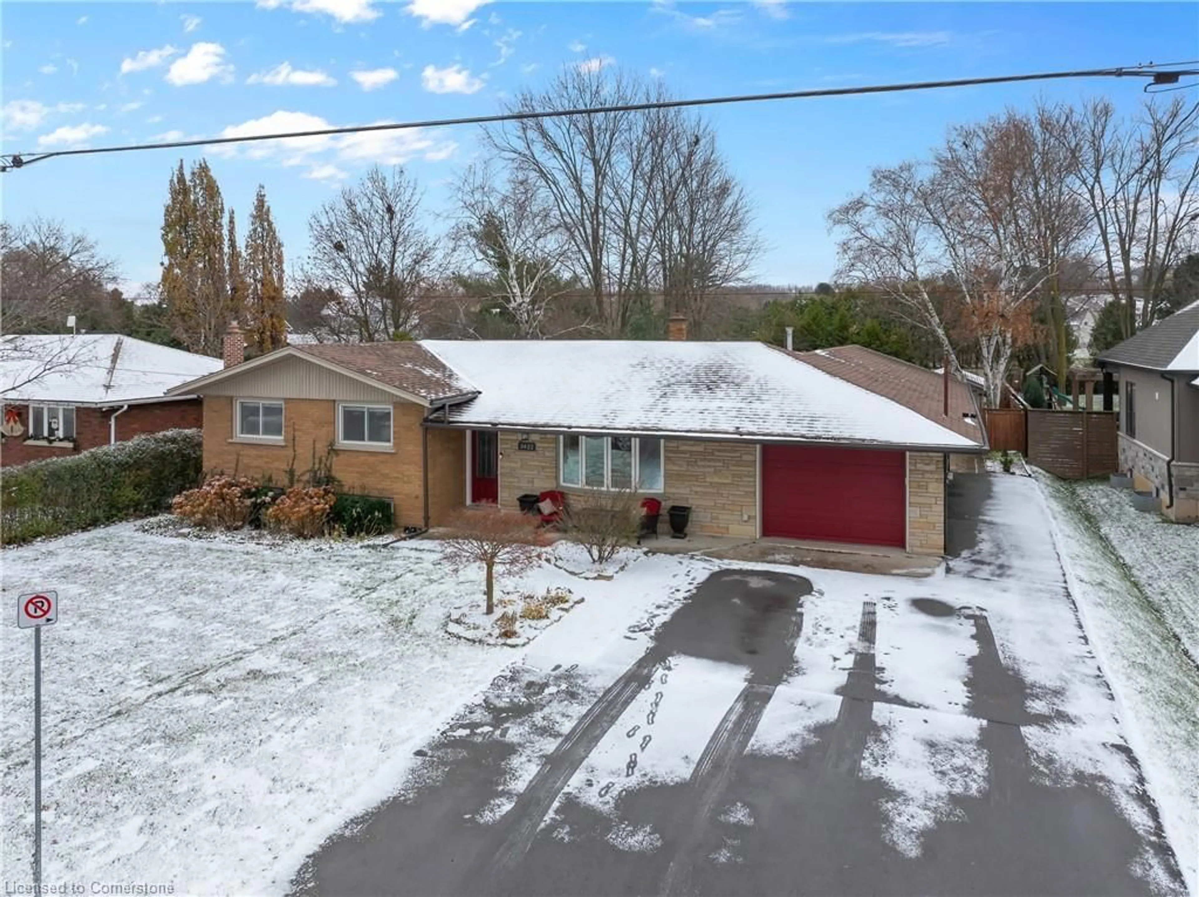 Frontside or backside of a home, the street view for 3422 Rittenhouse Rd, Vineland Ontario L0R 2C0