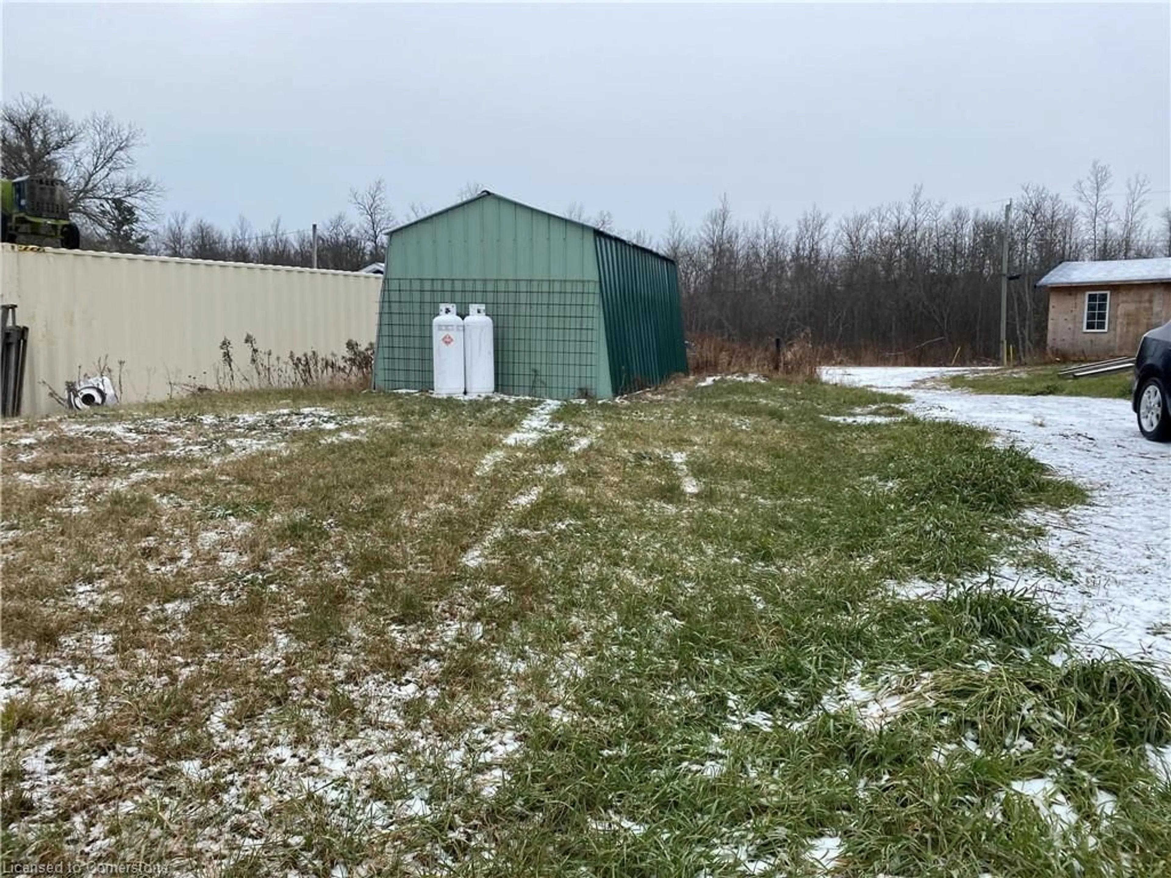 Shed for 4C & 4D Bayside Rd, Bigwood Ontario P0M 1A0