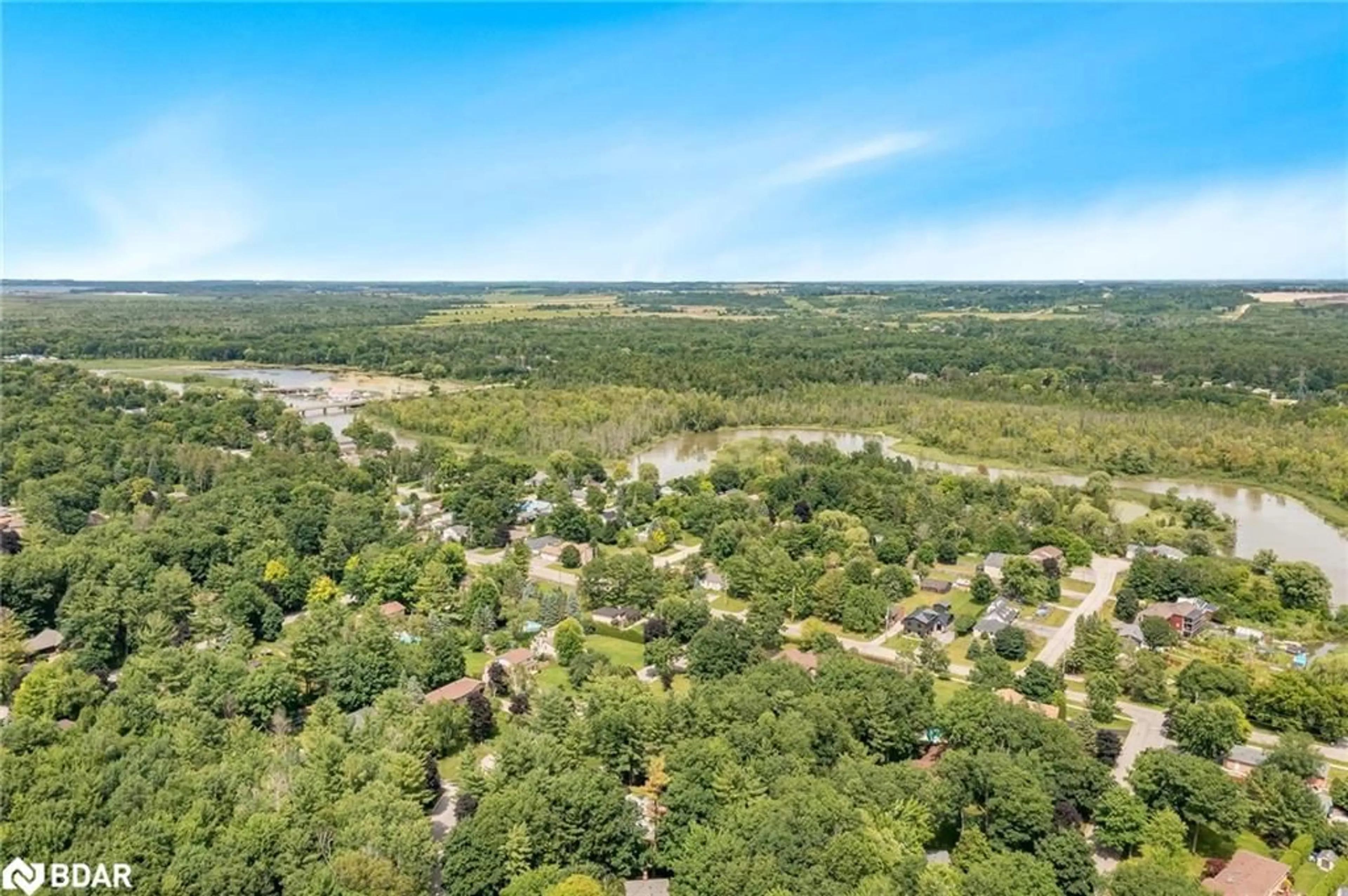 A pic from outside/outdoor area/front of a property/back of a property/a pic from drone, forest/trees view for 3 Artesian Ave, Holland Landing Ontario L9N 1J3