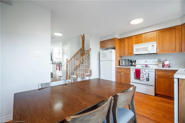 Additional property image - 25 Viking Dr Unit 6