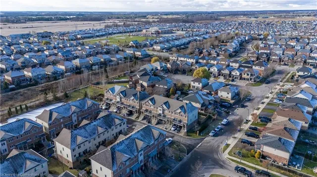 Additional property image - 25 Viking Dr Unit 6