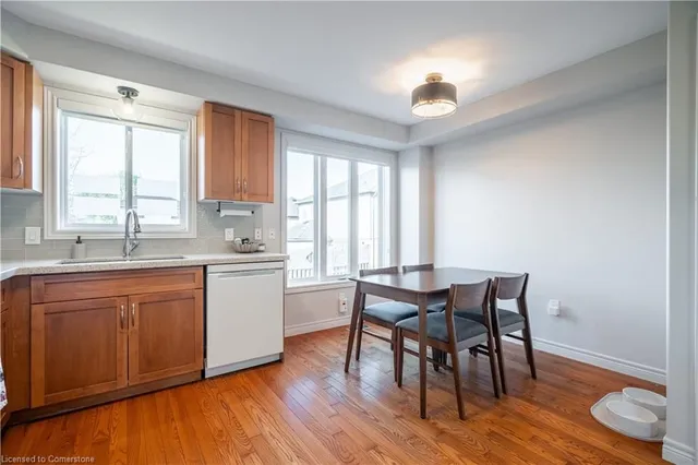 Additional property image - 25 Viking Dr Unit 6
