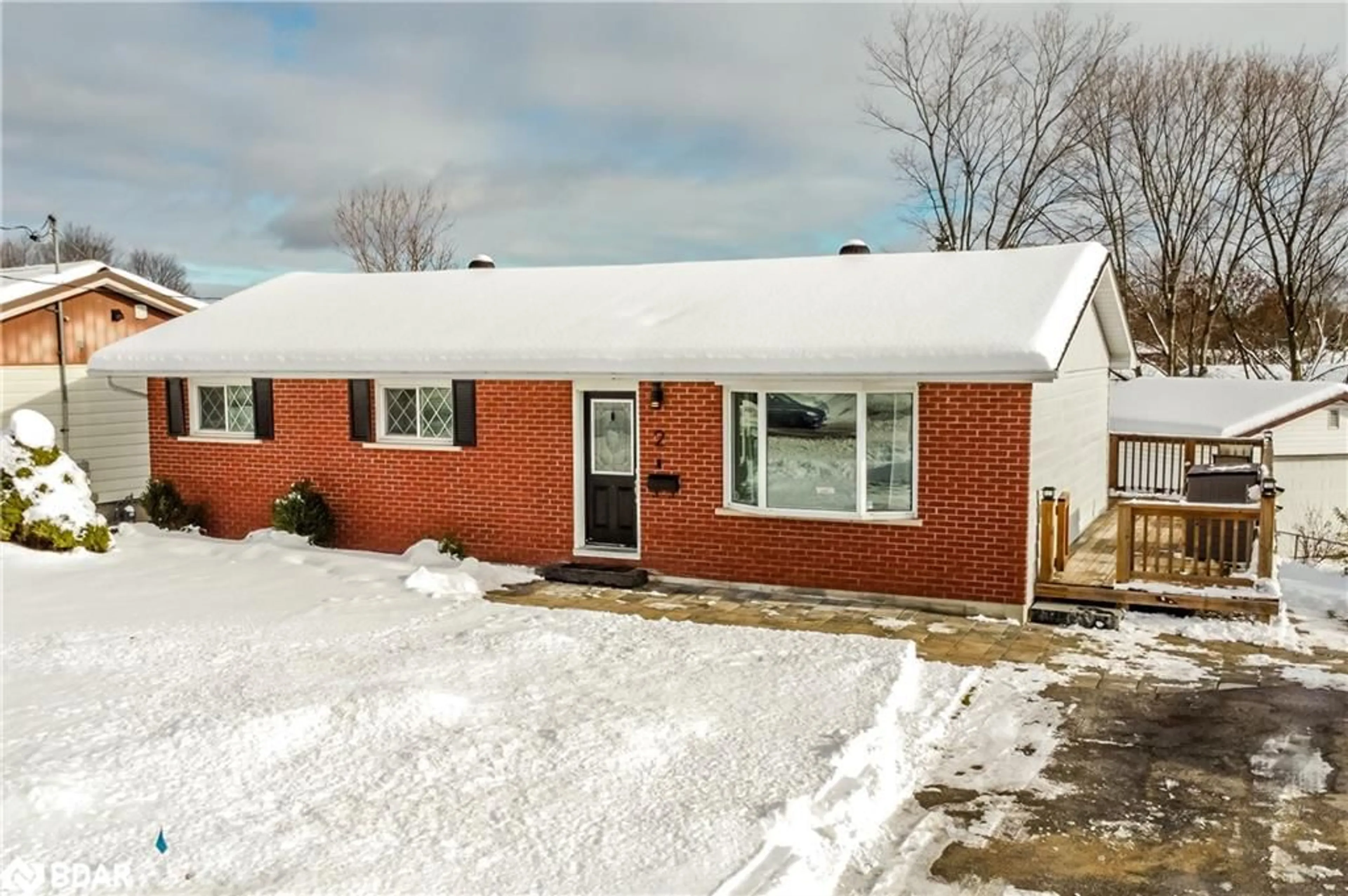 Home with brick exterior material for 2 Walker Ave, Orillia Ontario L3V 6G7