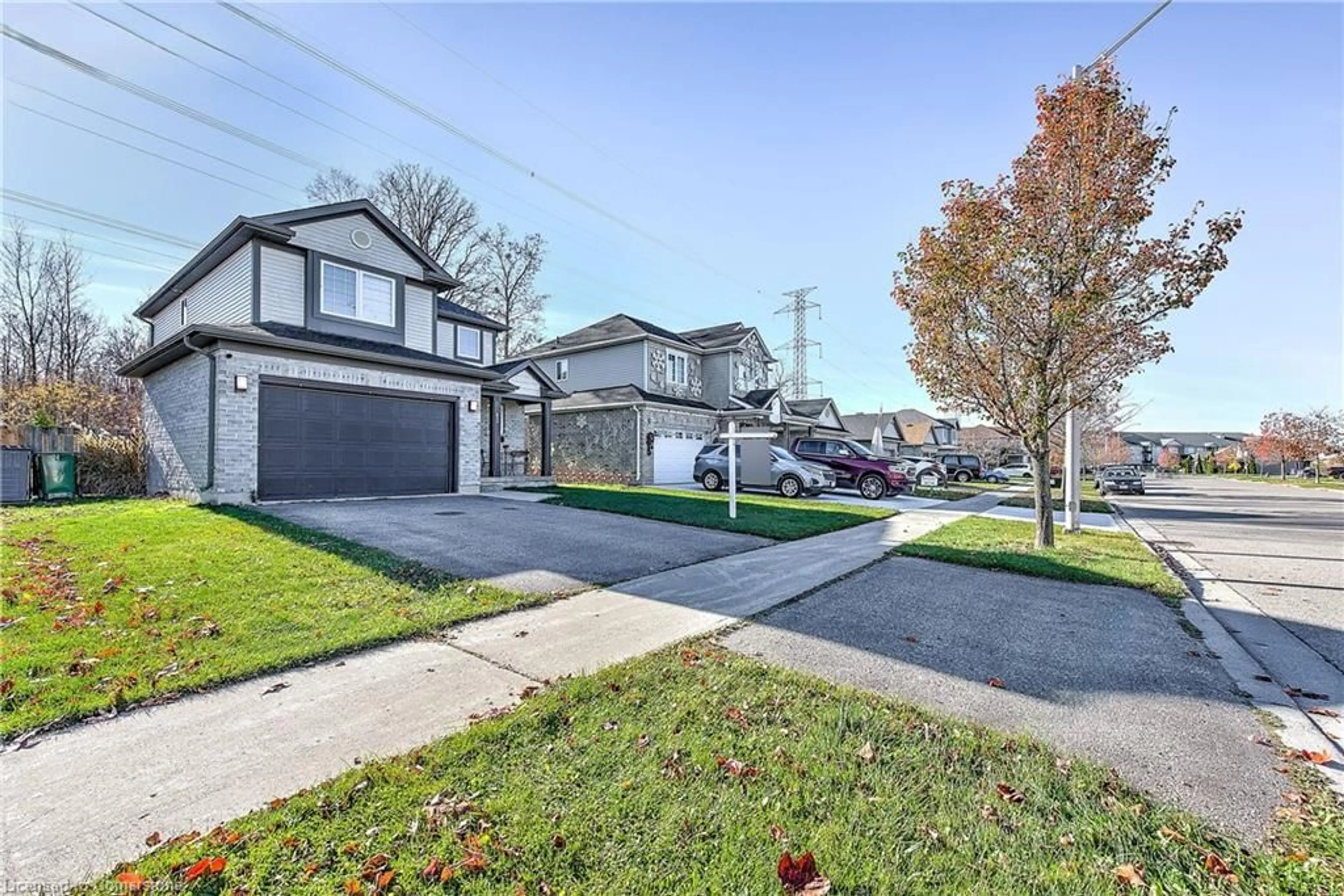 A pic from exterior of the house or condo, the street view for 62 Greenway Blvd, St. Thomas Ontario N5P 4P8