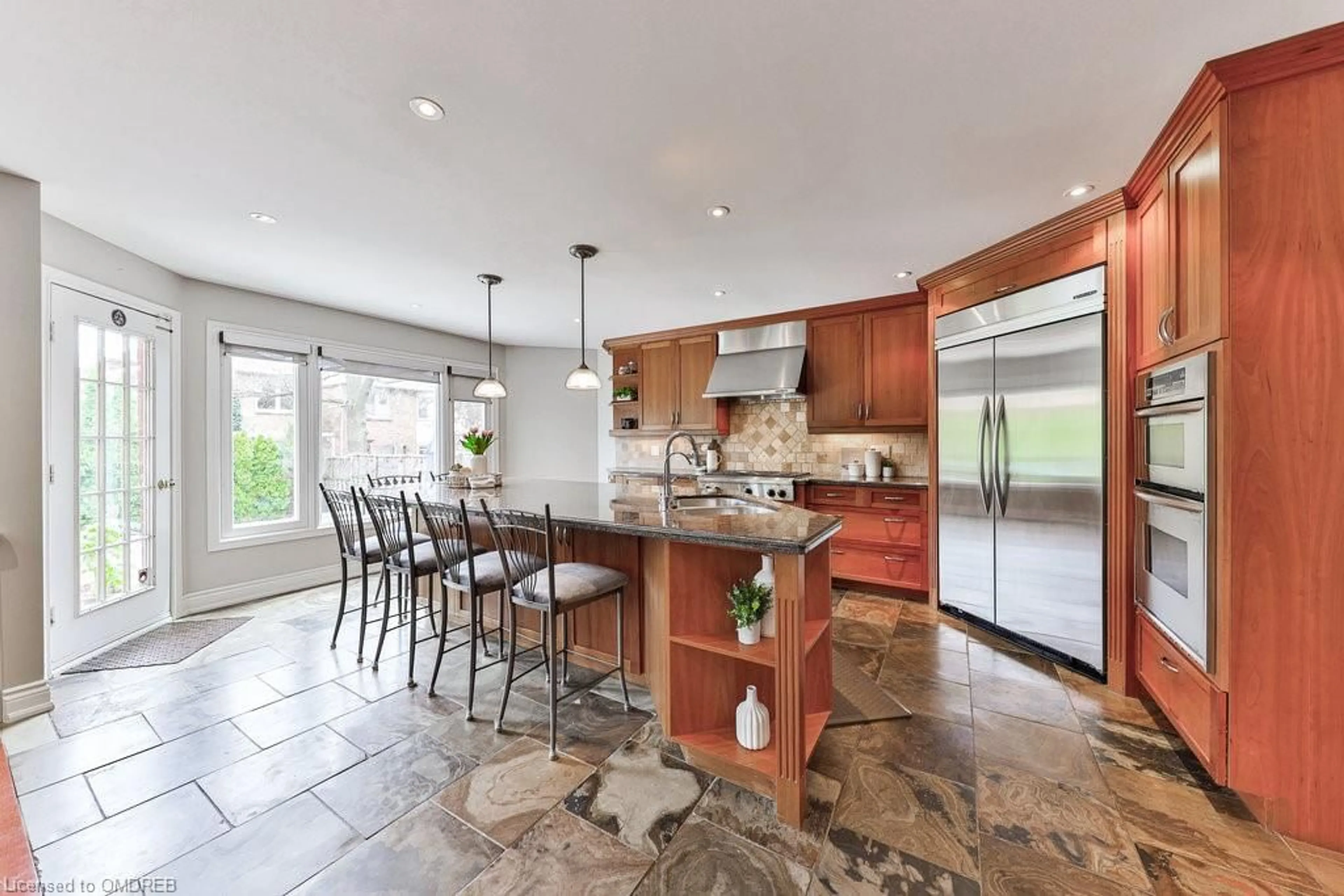 Contemporary kitchen, wood floors, cottage for 2108 Schoolmaster Cir, Oakville Ontario L6M 3A2