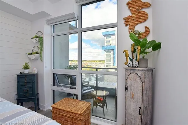 Additional property image - 450 Dundas St Unit 707